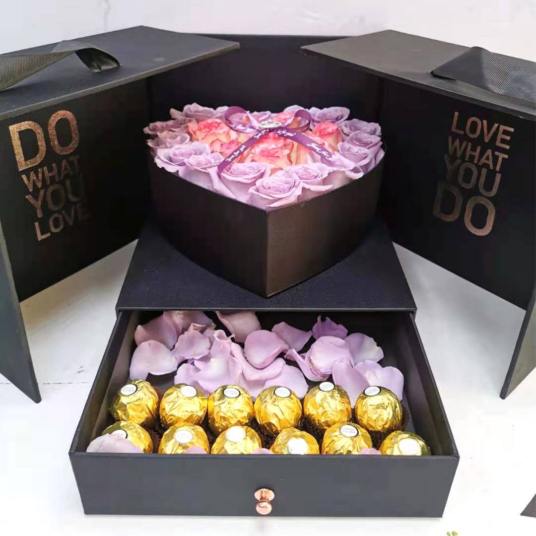 Luxurious Roses and Chocolate Box | Flower Gift Center