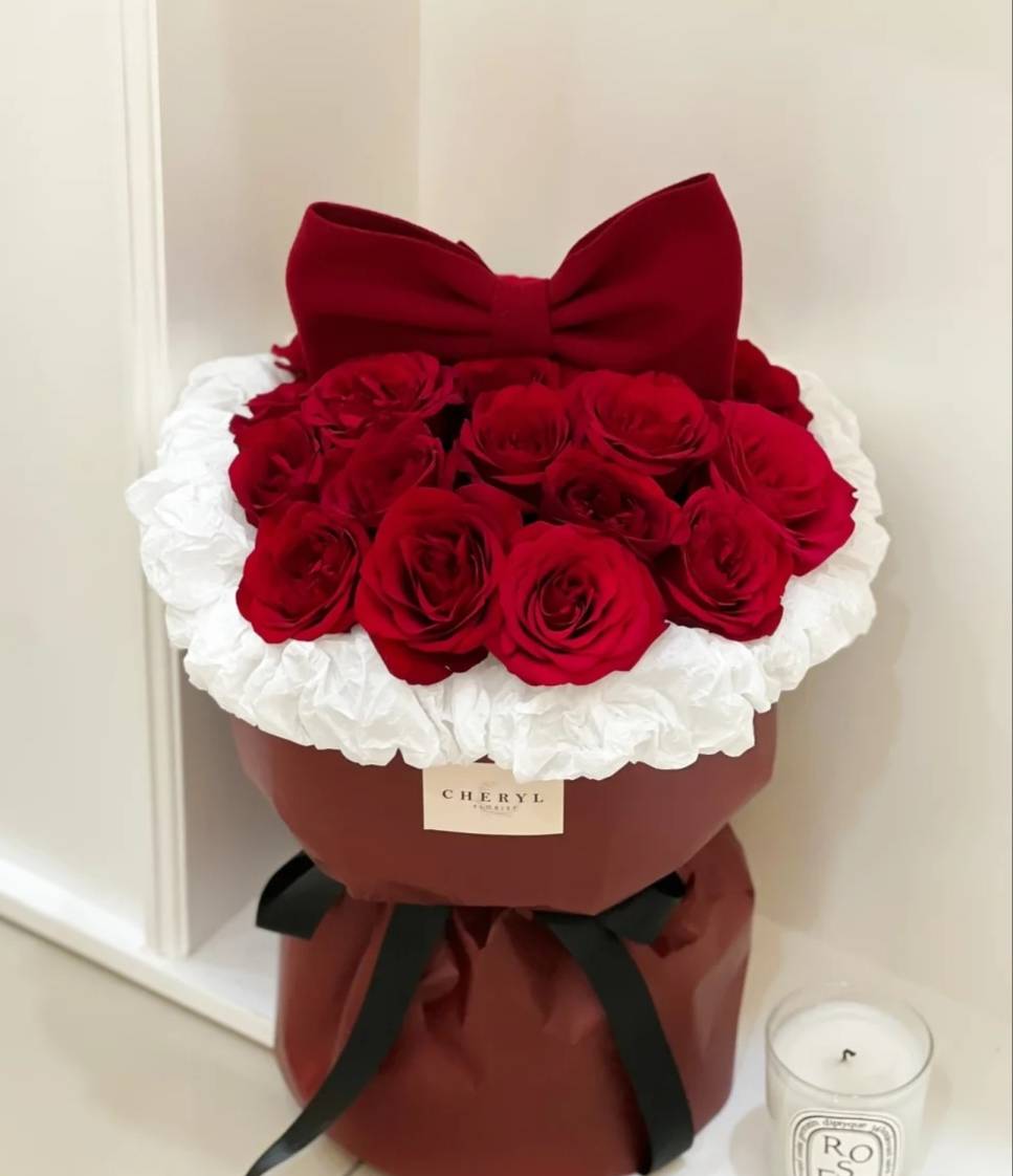 Special Red Rose Arrangements with Bow