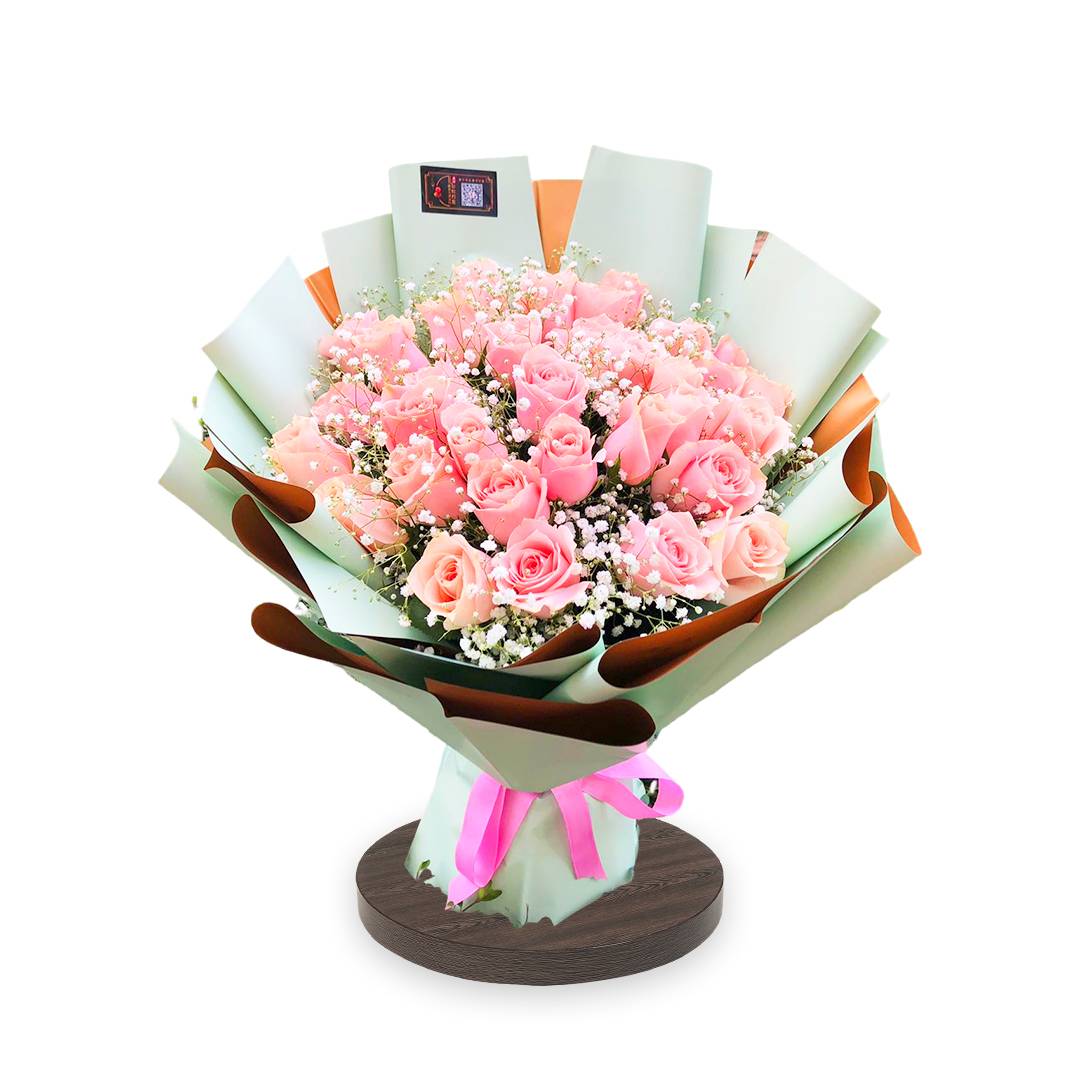 33 Light Pink Roses with Gypso Bouquet | Flower Gift Center