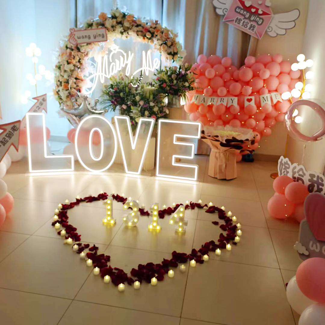Marry-Me-Surprise-Balloon-Decoration-.jpg