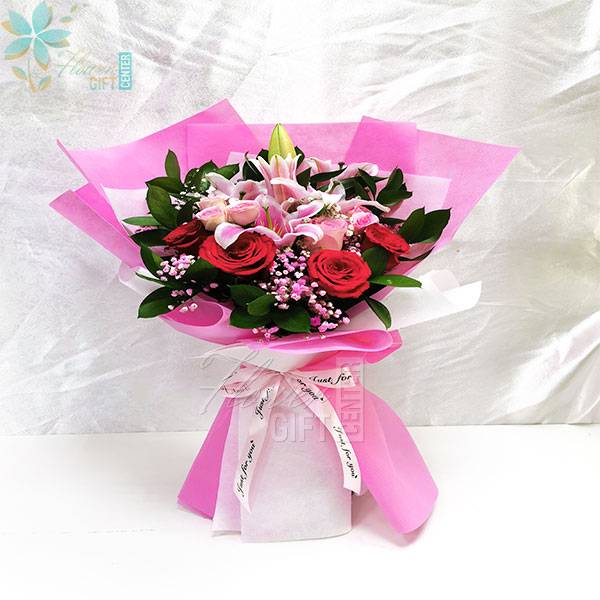 Madly Pink Red Bouquet | Flower Gift Center