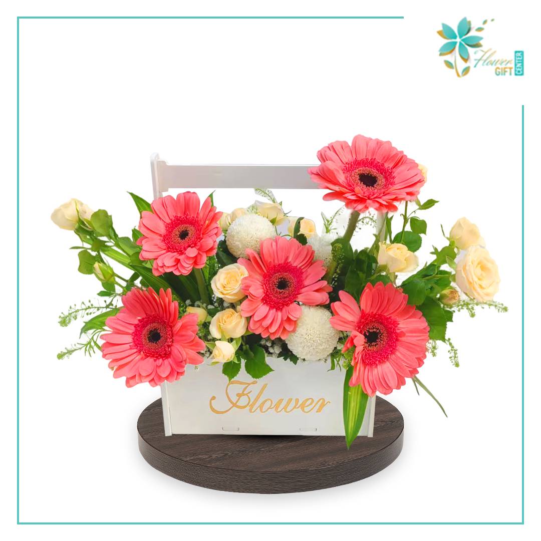 Stunning Flower Box | Flower Gift Center