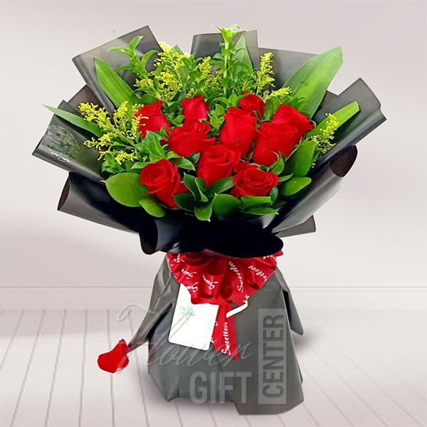 Red Roses With Special Leaves Bouquet