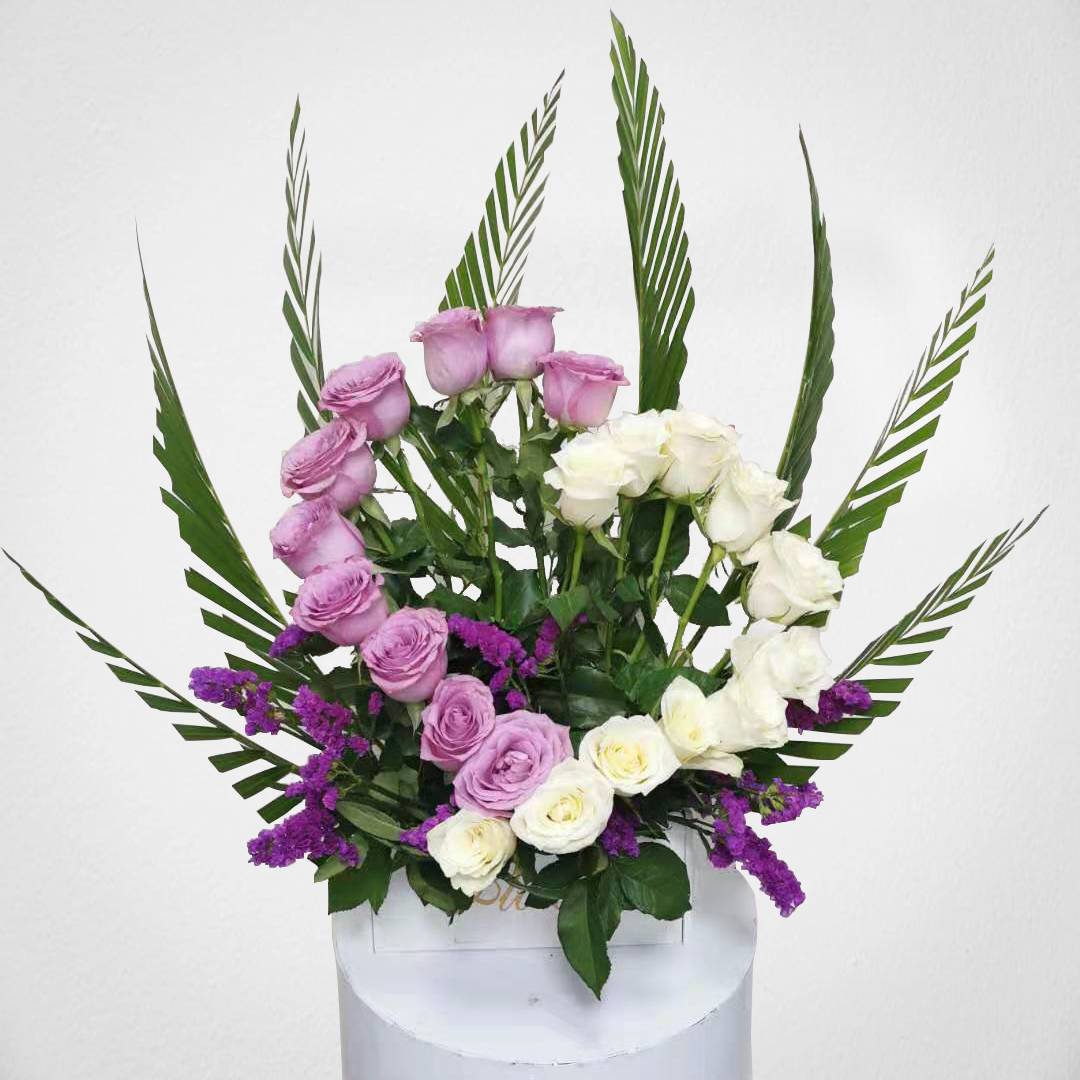Table Flower White and Purple | Flower Gift Center