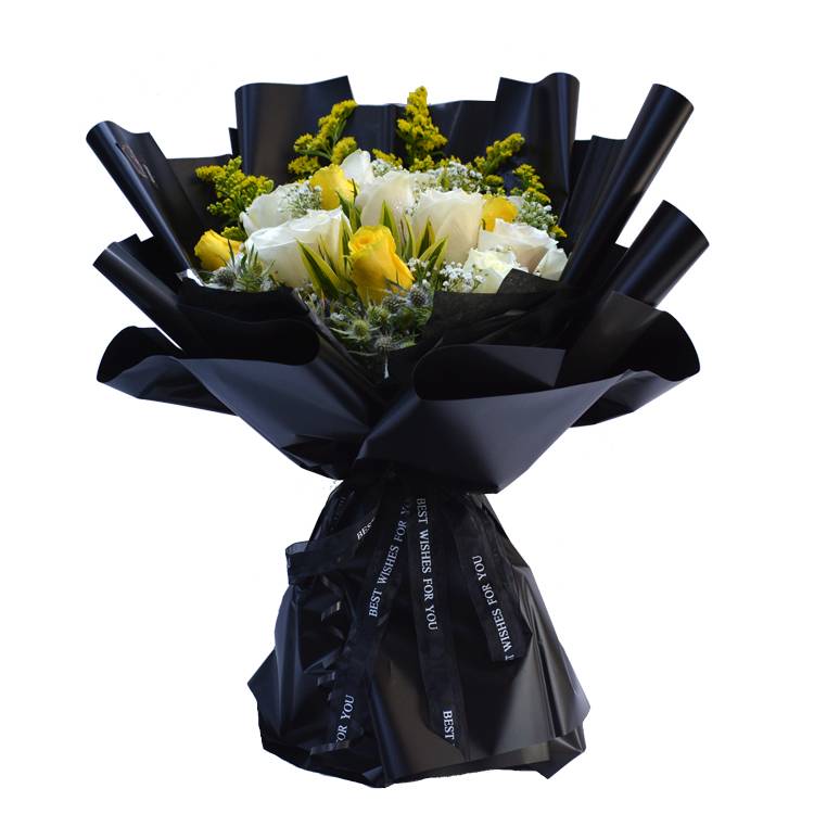 Yellow and White Roses Bouquet