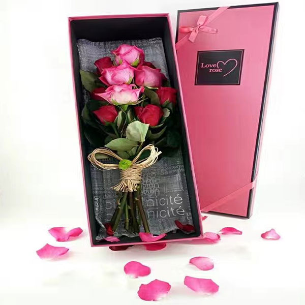 Flower Bouquet With Box | Flower Gift Center