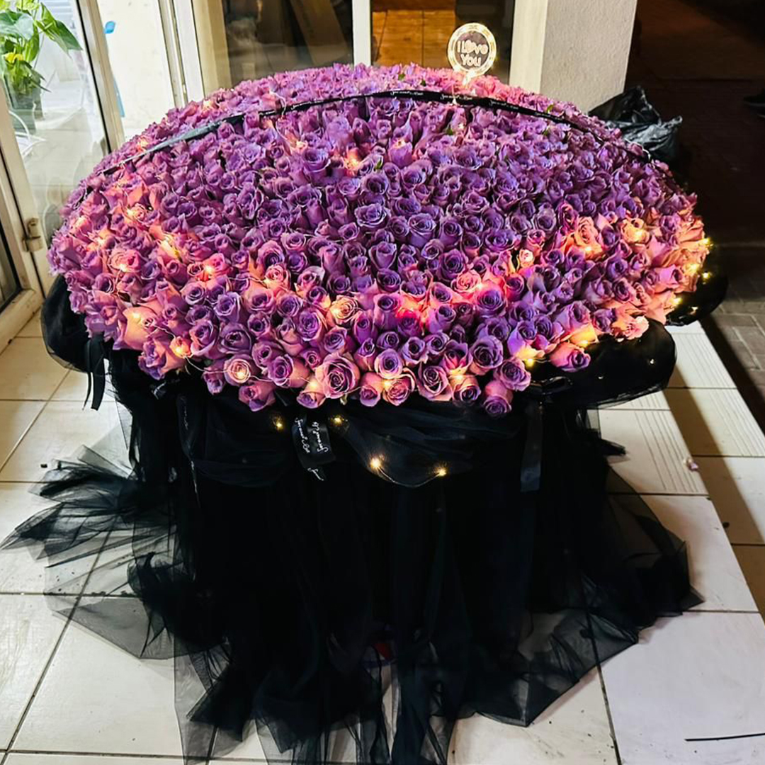 999 Lavender Rose with LED | Flower Gift Center