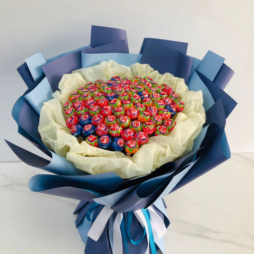Lollipop Bouquet in Blue | Flower Gift Center