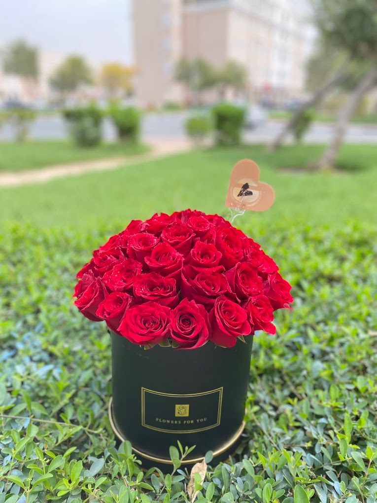 Round Box Bouquet | Flower Gift Center