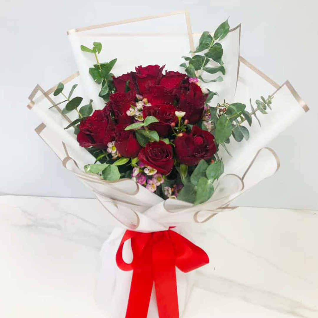 Rose with Eucalyptus Leaves | Flower Gift Center