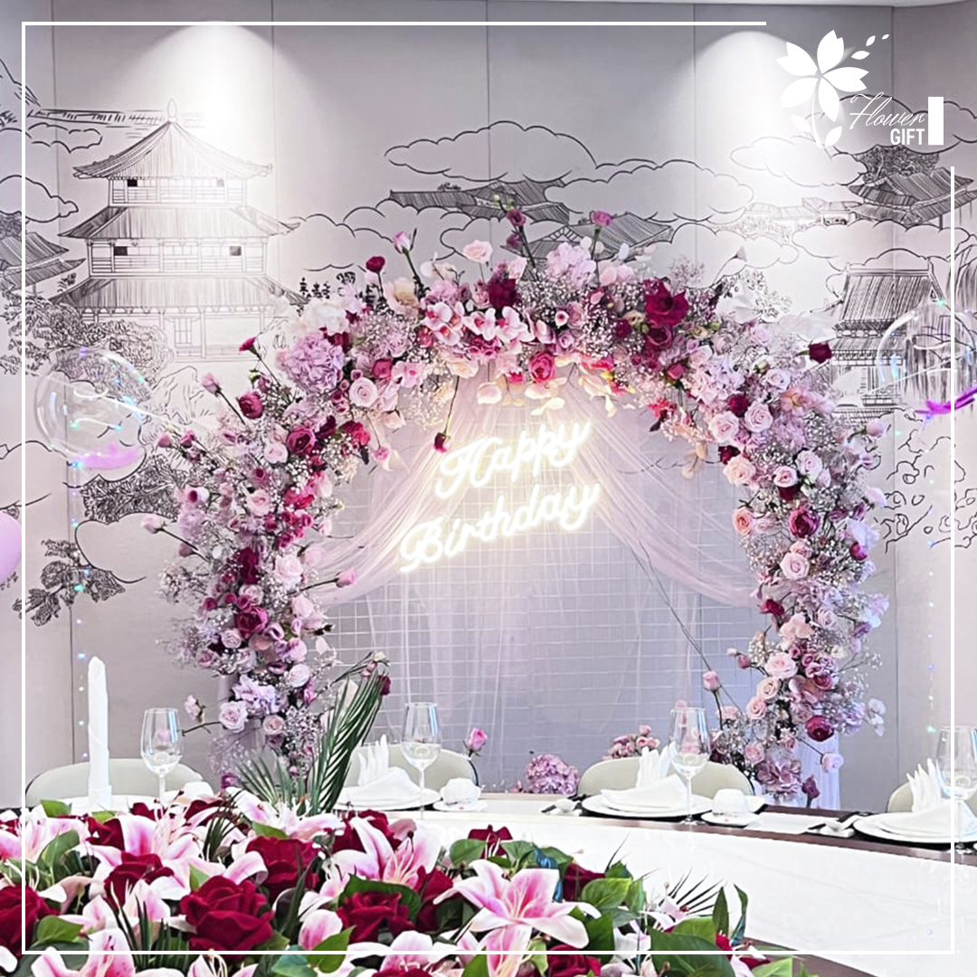 Fresh Flower Arch for Lady | Flower Gift Center