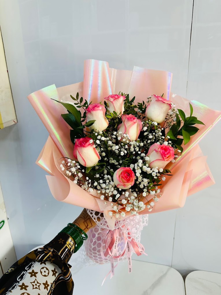 White Pink Bouquet | Flower Gift Center
